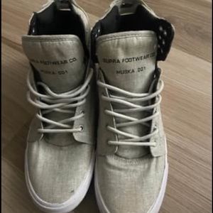 Men’s Supras size 10